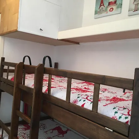 Sur Pistes Direct Face Rassemblement Ecoles De Skis Classe 3 Etoiles 4 Couchages Cosy 아파트 생라리술랑